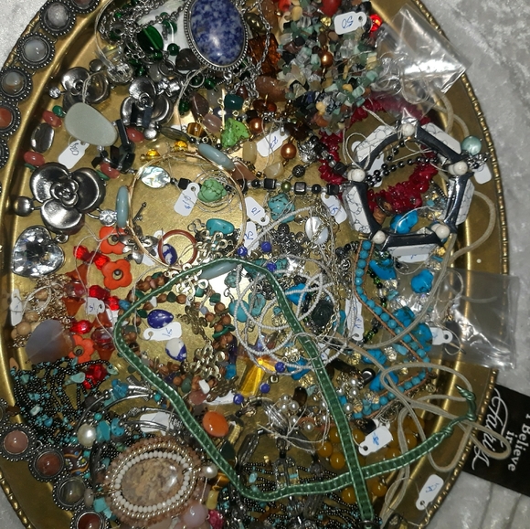 SOLD!!Semi precious stone jewelry lot - Picture 8 of 12